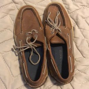 Lightly worn men’s Sperry slip on